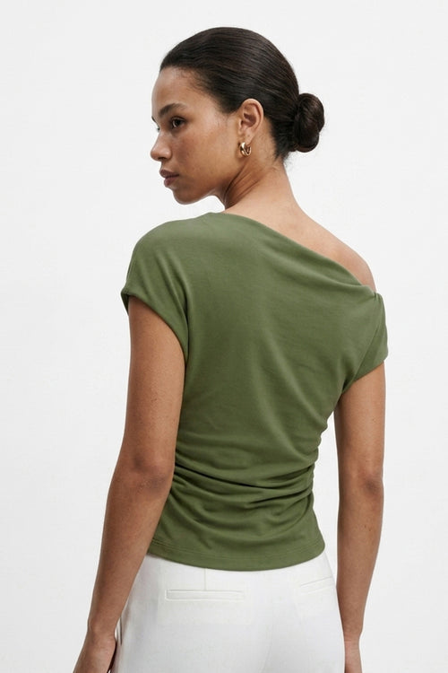 BLUSA DRAPEADA EN LYCRA