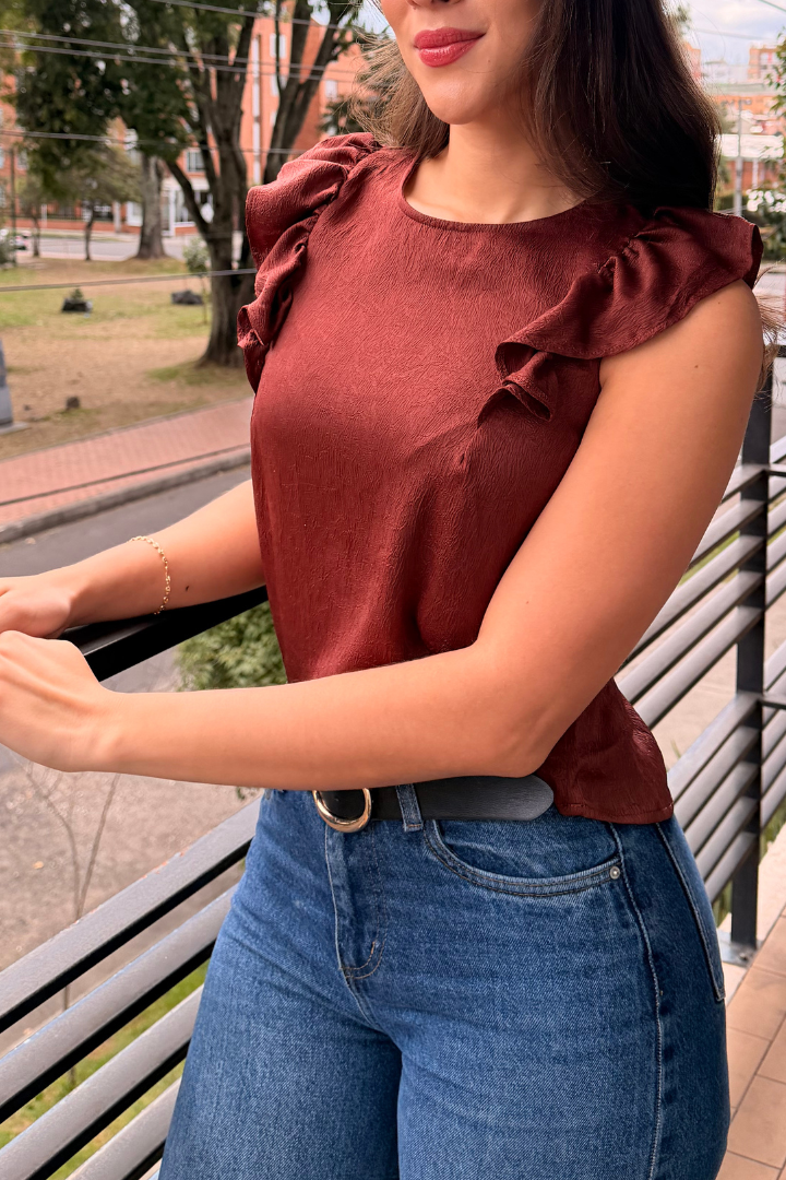 BLUSA ARANDELAS