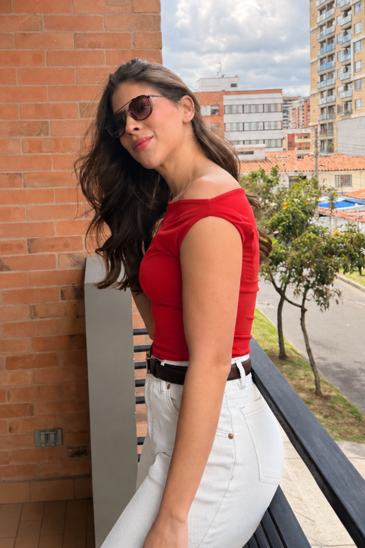 BLUSA LYCRA ASIMÉTRICA