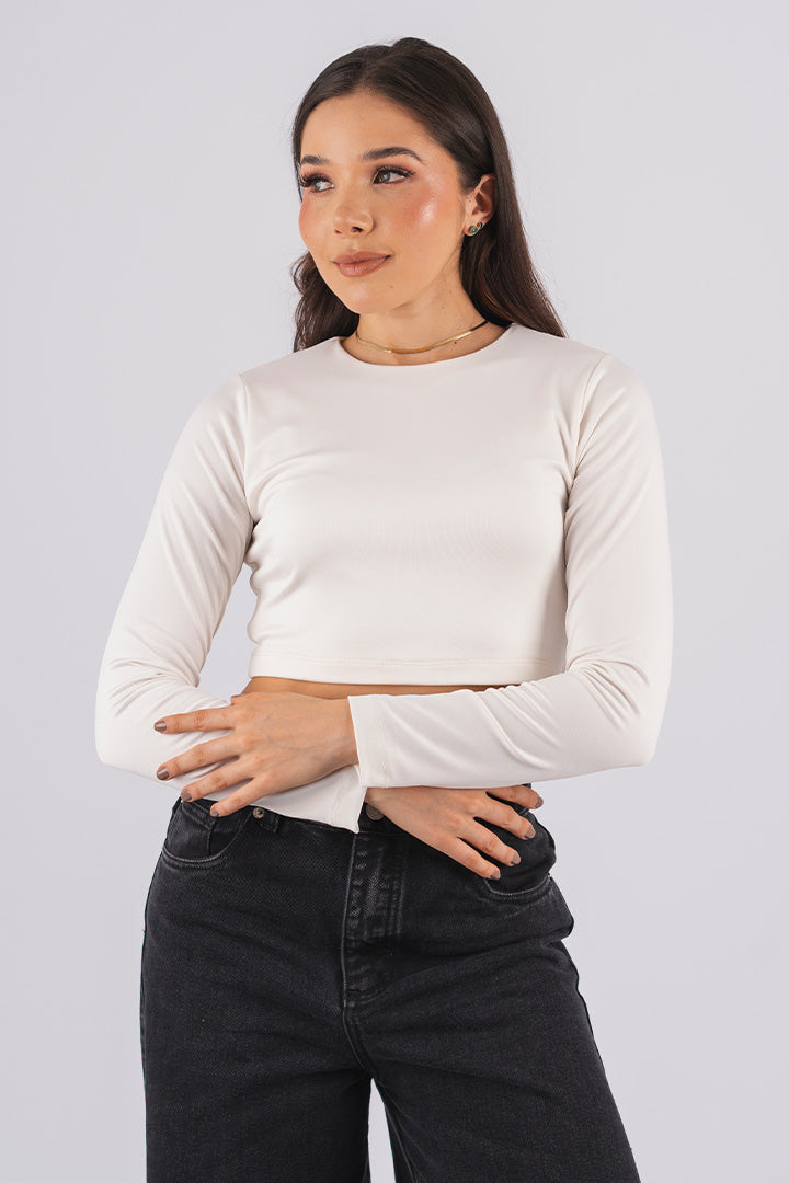 Crop top manga larga