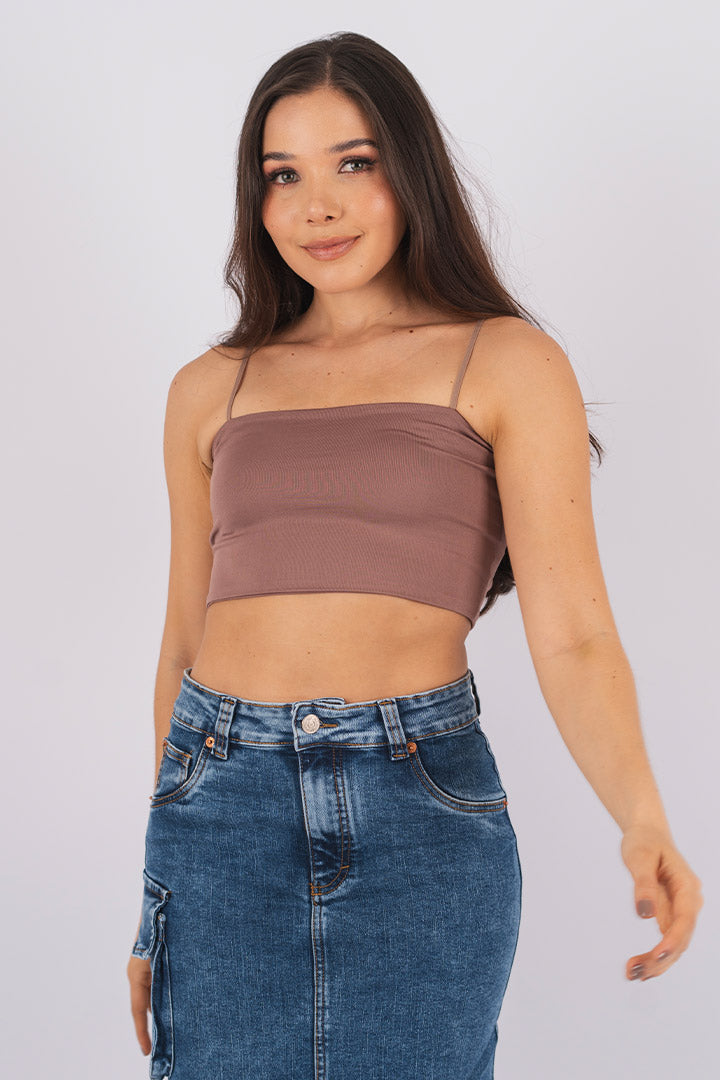 CROP TOP ESENCIAL DE TIRAS