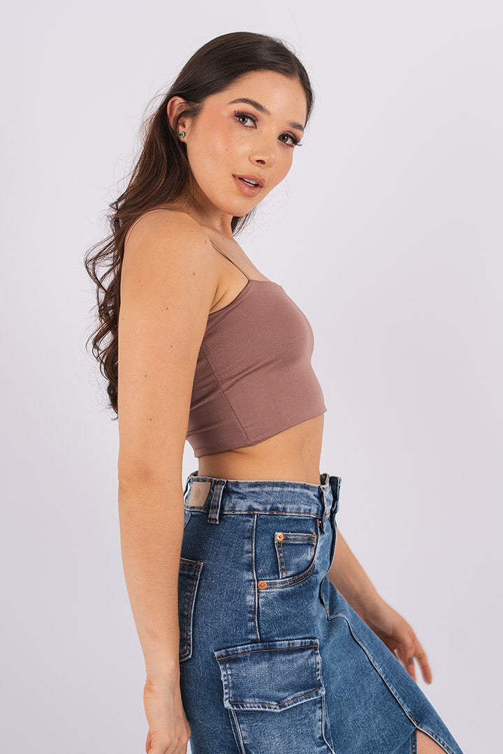 CROP TOP ESENCIAL DE TIRAS